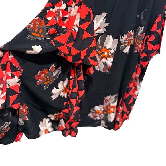 Joie NWT Size 0 Black & Red Spaghetti Strap
 V-Neck Layered Party Dress (0598) - Picture 8 of 13